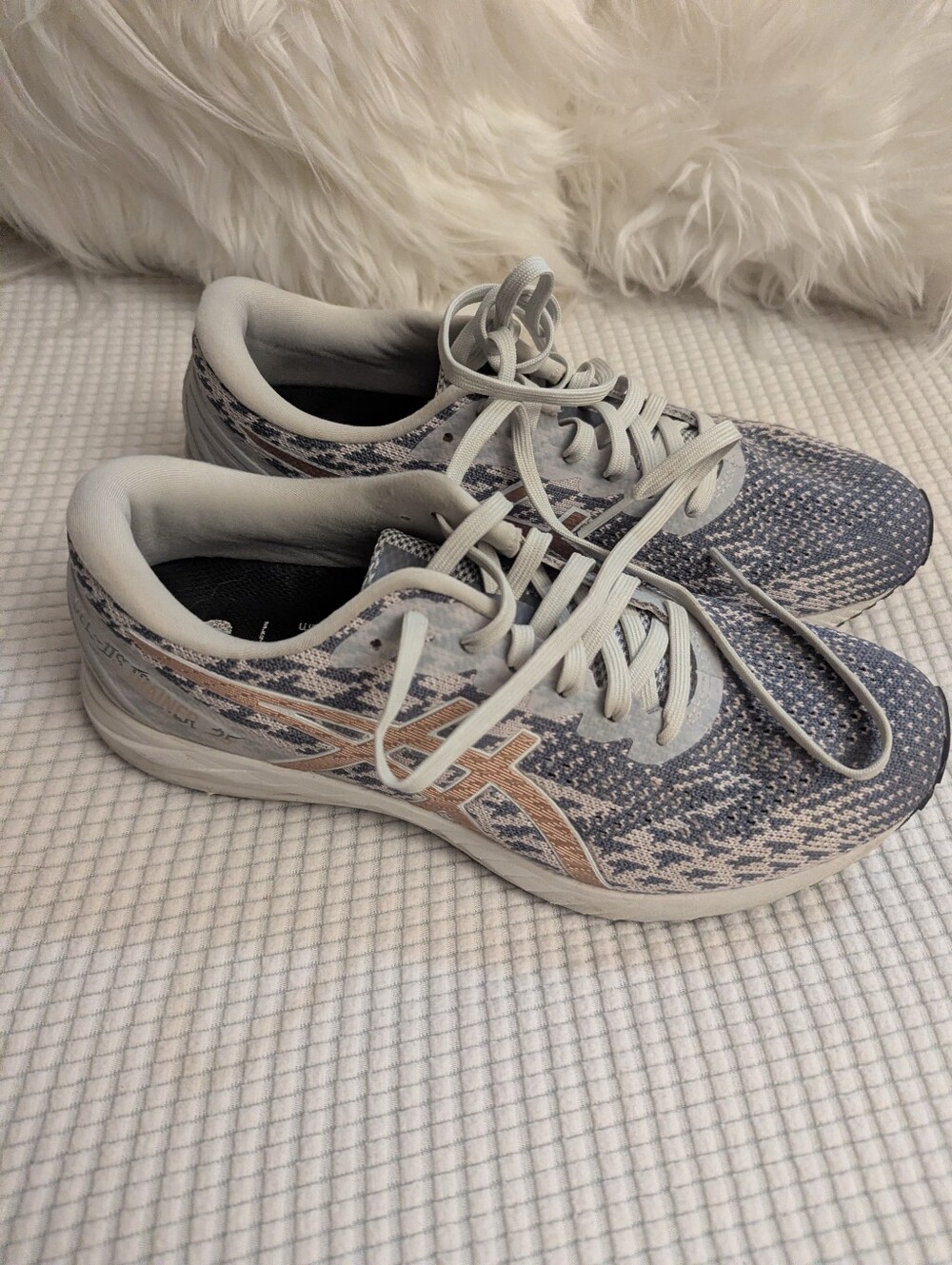 ASICS Women's Neutral Running Shoes - Light Gray with Pink Accent
